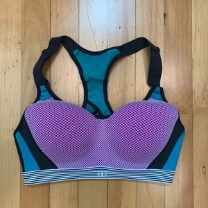 Victoria’s Secret Sports Bra, 32C